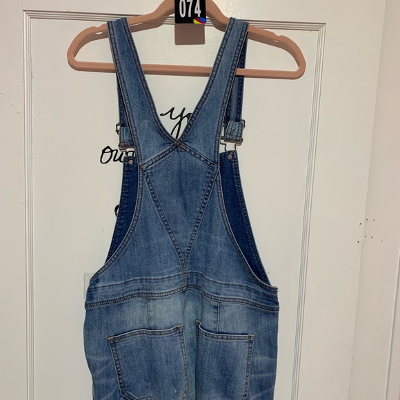 Free people, Jean bib overalls
Size 27 - Picture 16 of 16